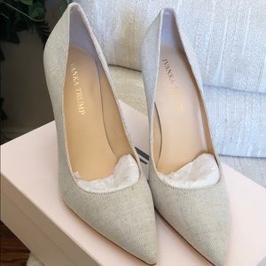 Ivanka Trump beige linen heels size 7.5 new